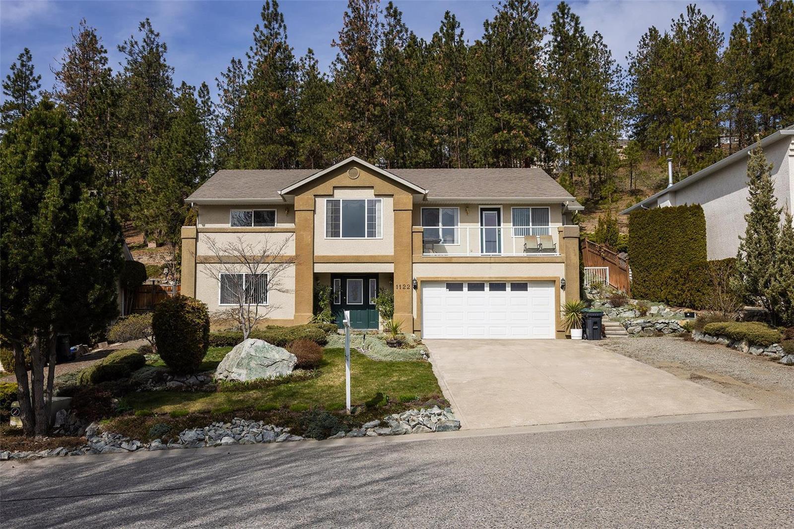 1122 Caledonia Way, West Kelowna, BC, V1Z 3N7