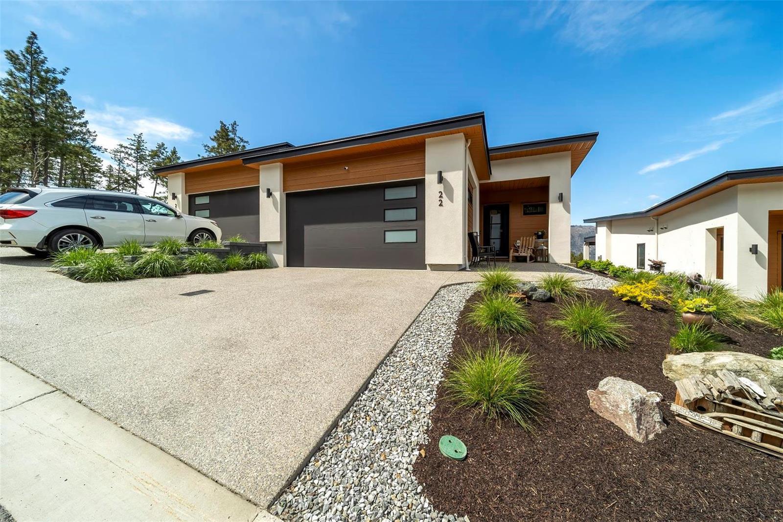 22-10100 Tyndall Road, Lake Country, BC, V4V 0A9