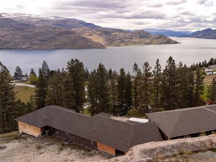 5621 Harrington Court, Peachland, BC, V0H 1X4