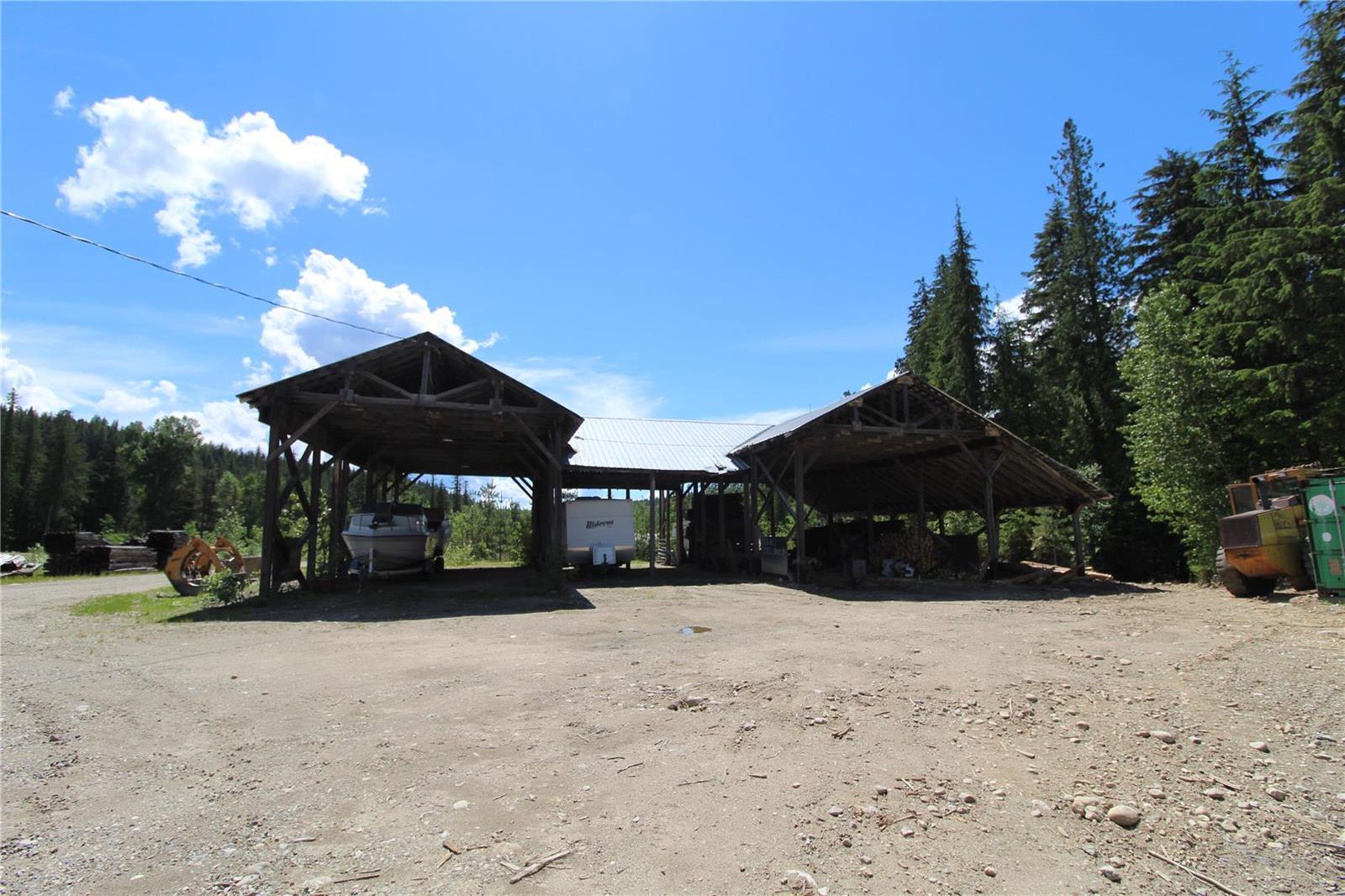 8225 Seymour Arm Main Road, Seymour Arm, BC, V0E 2V0