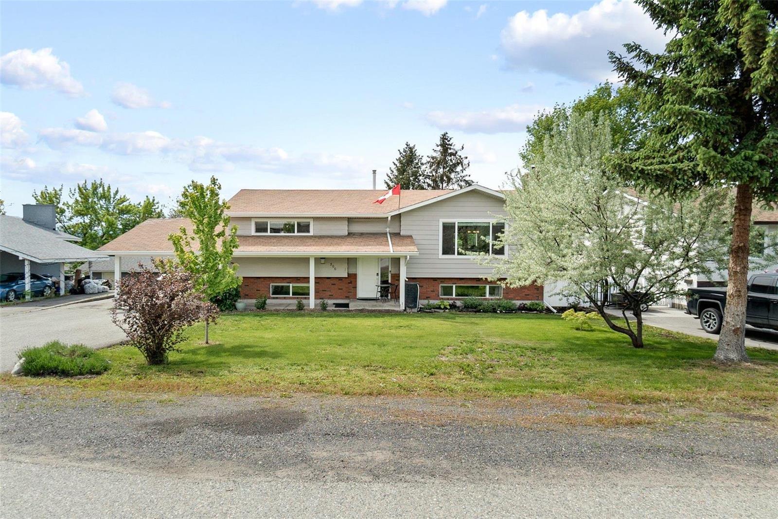 200 Barber Road, Kelowna, BC, V1X 3V4