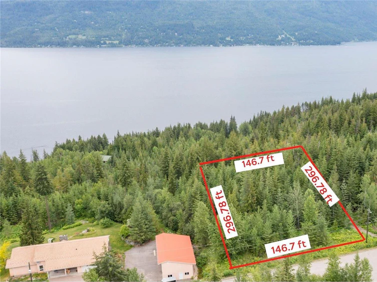 68 Mchale Place, Eagle Bay, BC, V0E 1T0