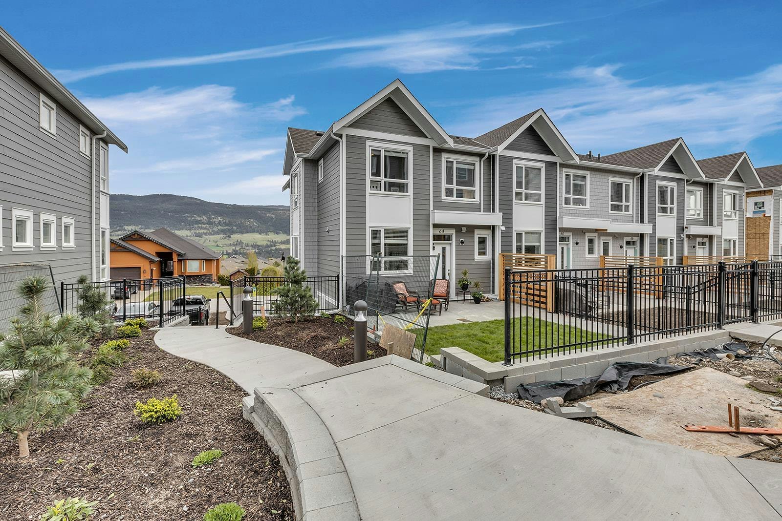 64-13098 Shoreline Way, Lake Country, BC, V4V 0A8