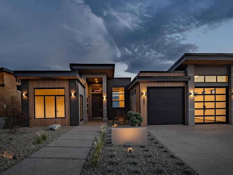 1554 Viognier Drive, West Kelowna, BC, V4T 3B5