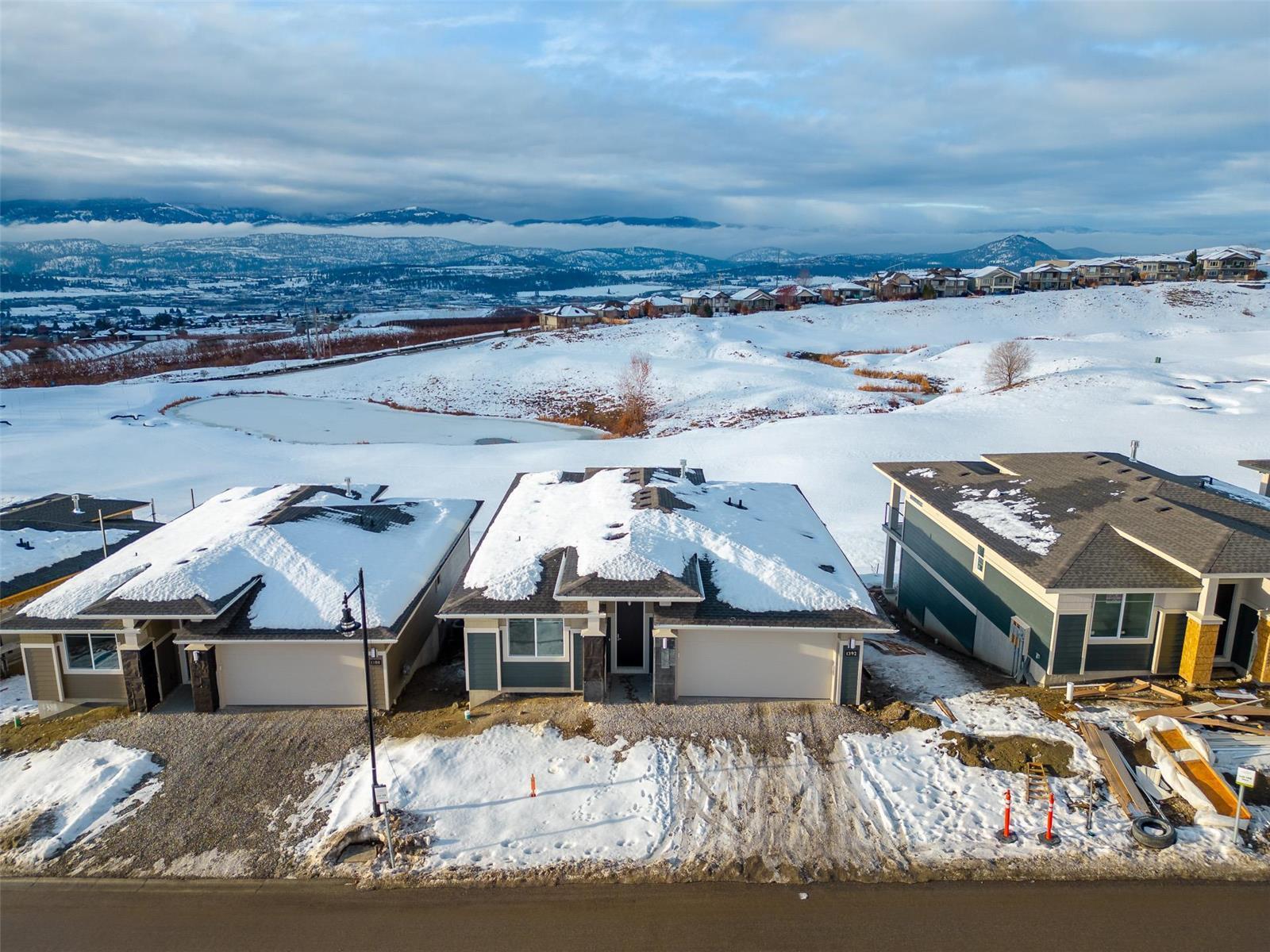 1392 Tower Ranch Drive, Kelowna, BC, V1P 1T8