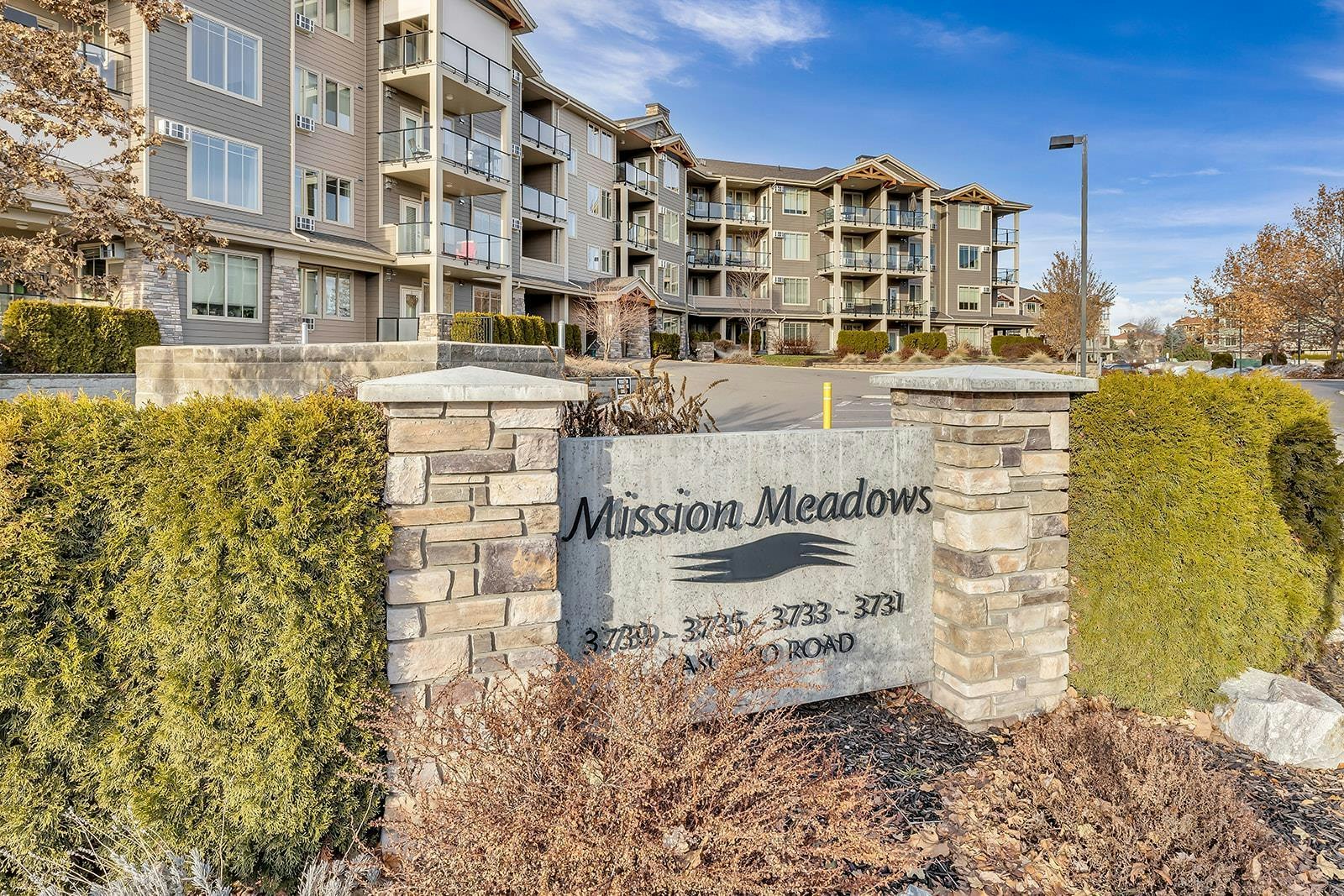 211-3733 Casorso Road, Kelowna, BC, V1W 5E3