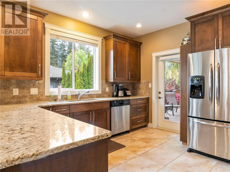 37-1581 Northeast 20th Street, Salmon Arm, BC, V1E 0A7