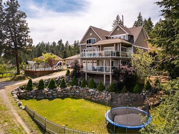 10400 Pinecrest Road, Vernon, BC, V1H 2B1