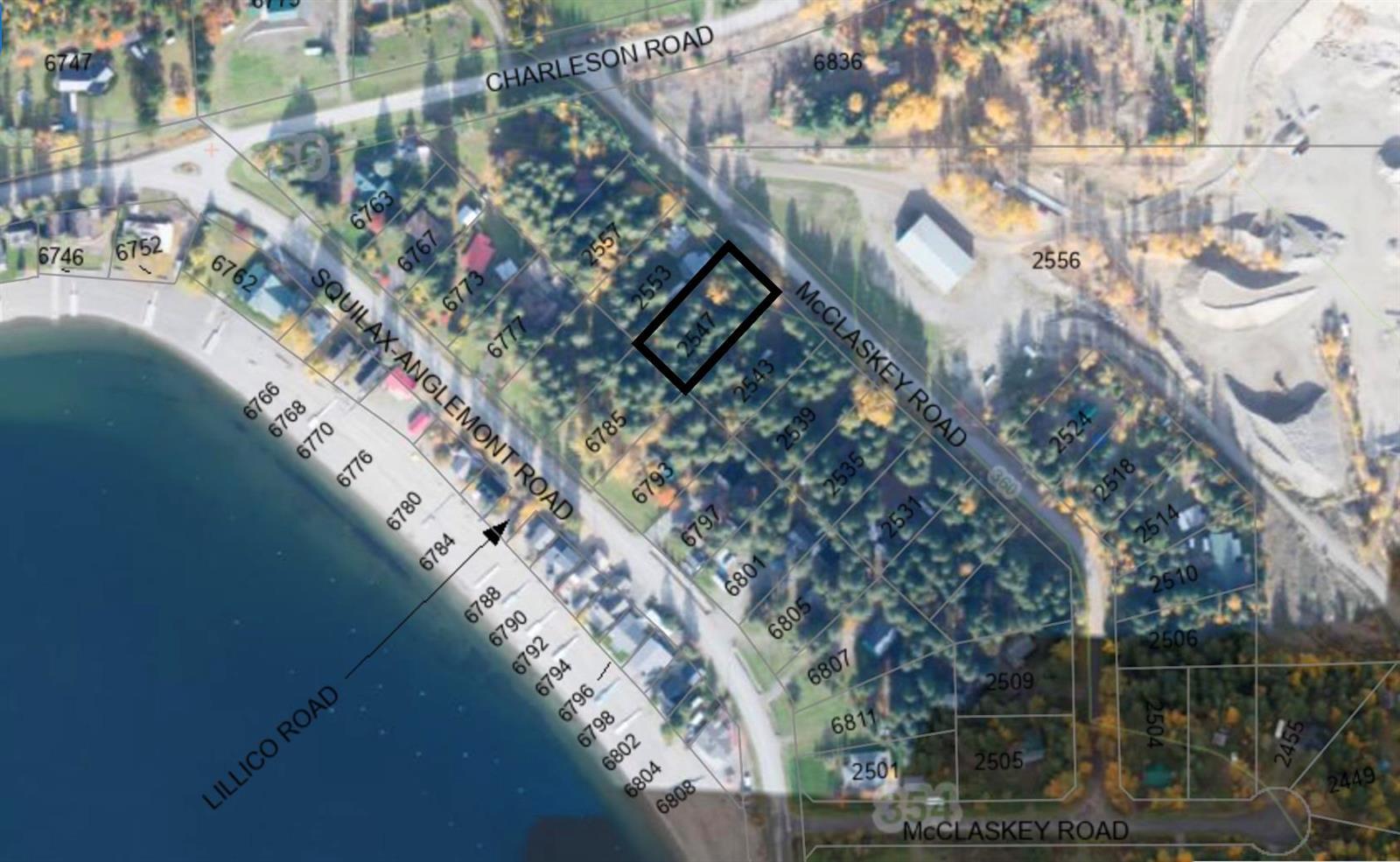 2547 Mcclaskey Road, Magna Bay, BC, V0E 1M7