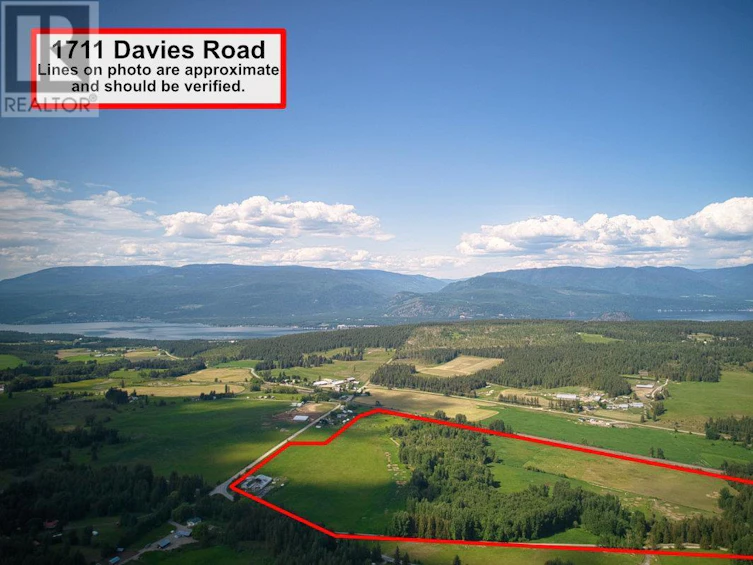 1711 Davies Road, Sorrento, BC, V0E 2W1