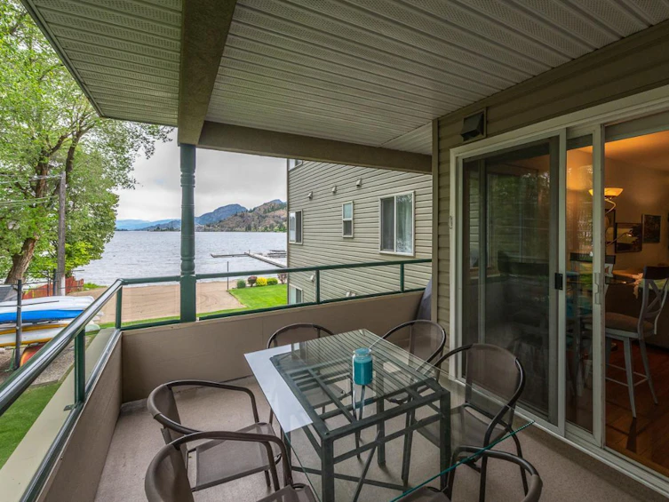 206-640 Main Street, Penticton, BC, V0H 1R4