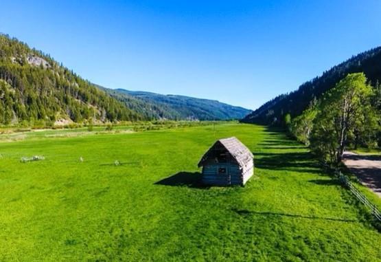 3799 Coalmont Road, Princeton, BC, V0X 2L0