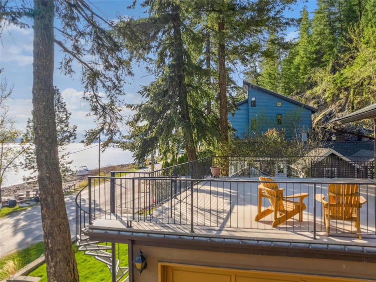 2302 Eagle Bay Road, Blind Bay, BC, V0E 1H1