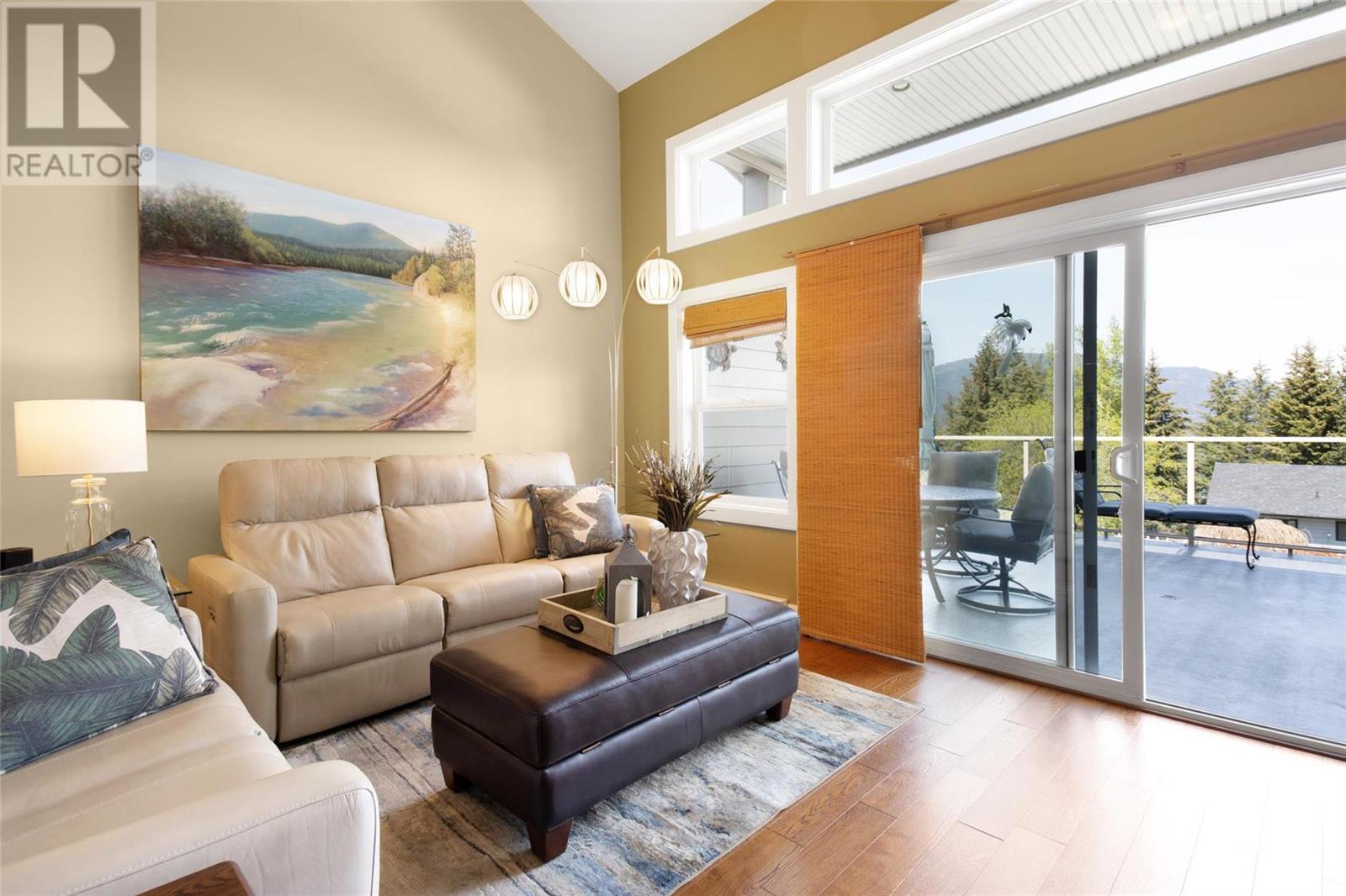 5-2802 Henstridge Road, Sorrento, BC, V0E 2W0