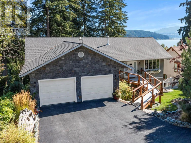 3726 Bastionview Road, Tappen, BC, V0E 2X1
