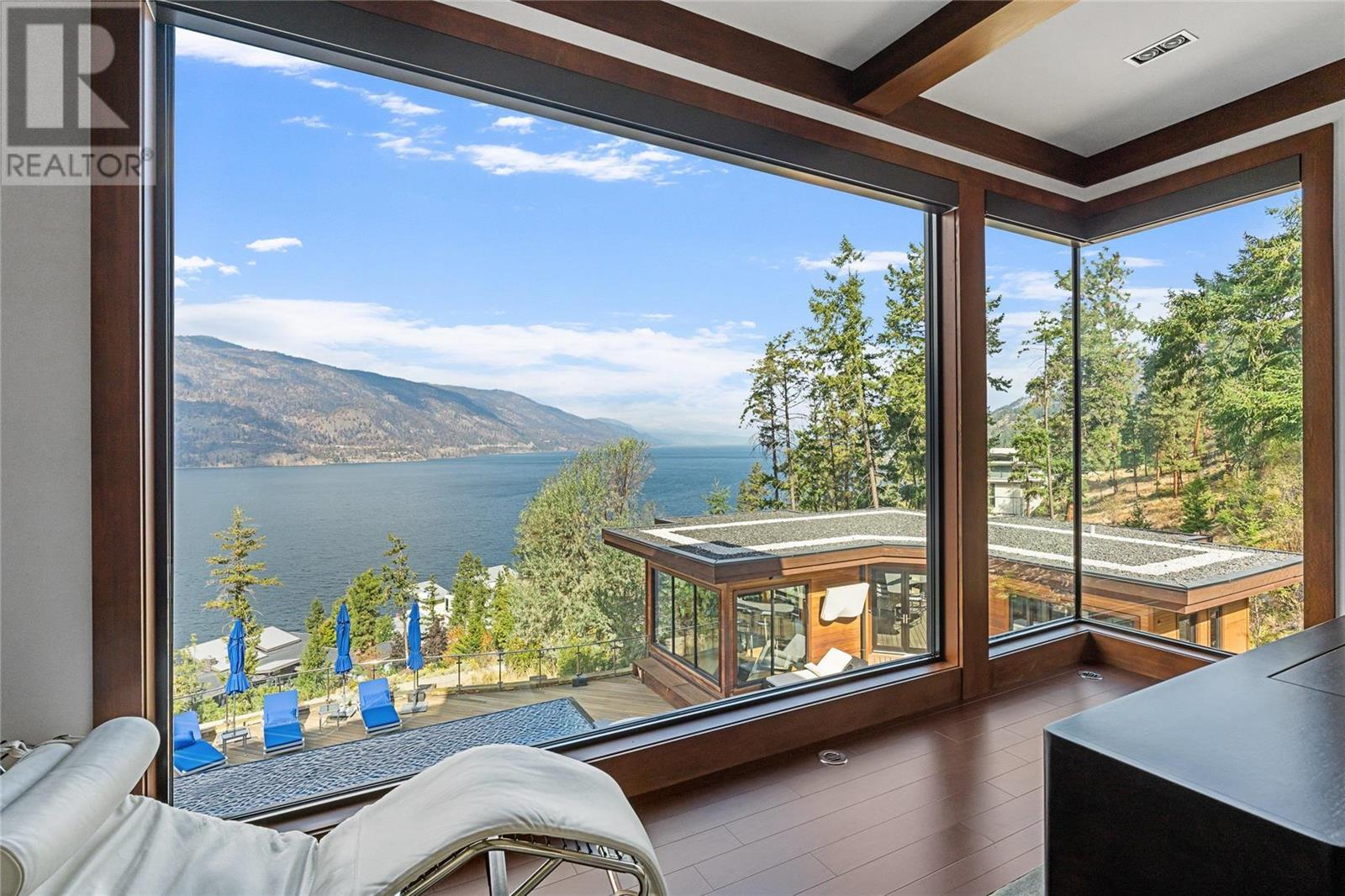 23-180 Sheerwater Court, Kelowna, BC, V1V 2X1 - 23