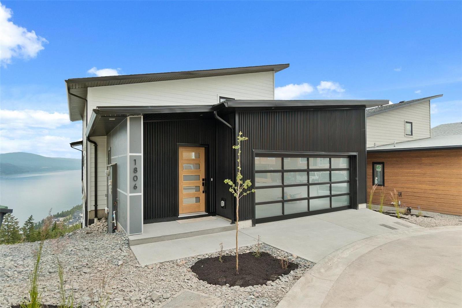 1806 Grey Owl Court, Kelowna, BC, V1V 0C6