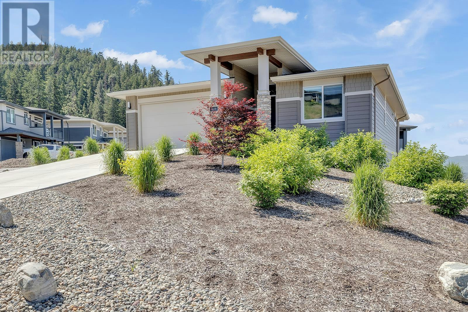 1608 Summer Crescent, Kelowna, BC, V1P 1T8