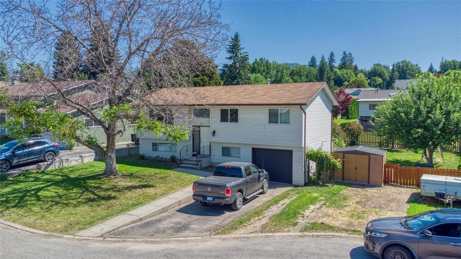 120 NE 17st Ne Street, Salmon Arm, BC, V1E 1P2