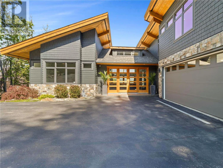 4051 Reid Road, Eagle Bay, BC, V0E 1T0