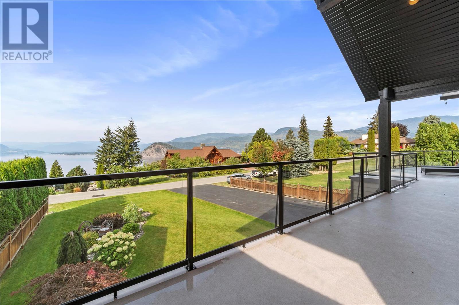 3400 Mcbride Road, Blind Bay, BC, V0E 1H1