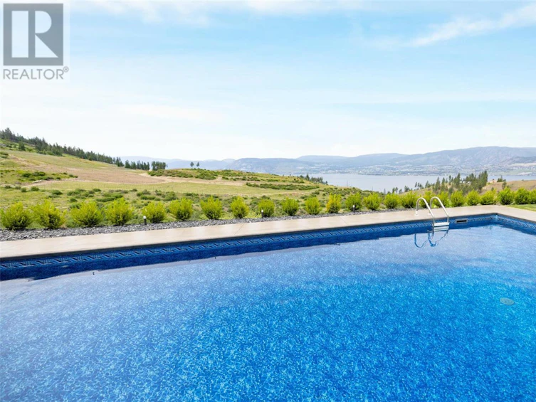 5717 Mountainside Drive, Kelowna, BC, V1W 4L6