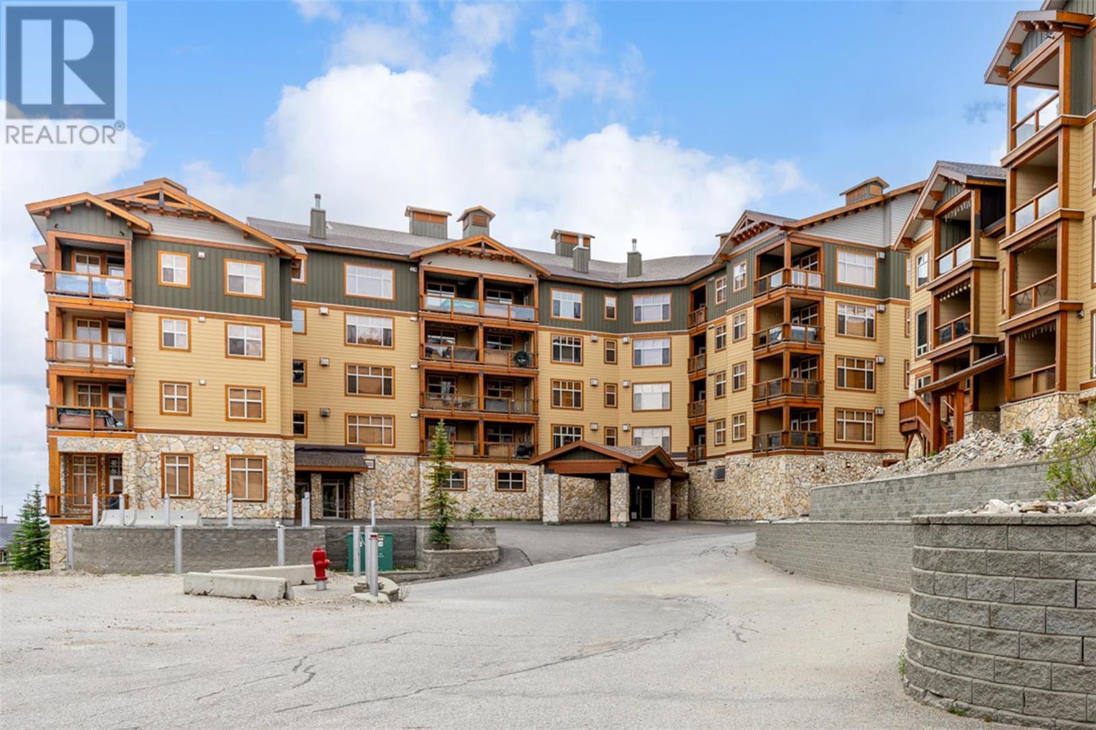 44017700 Porcupine Road, Big White, BC, Apt/Condo For Sale REW