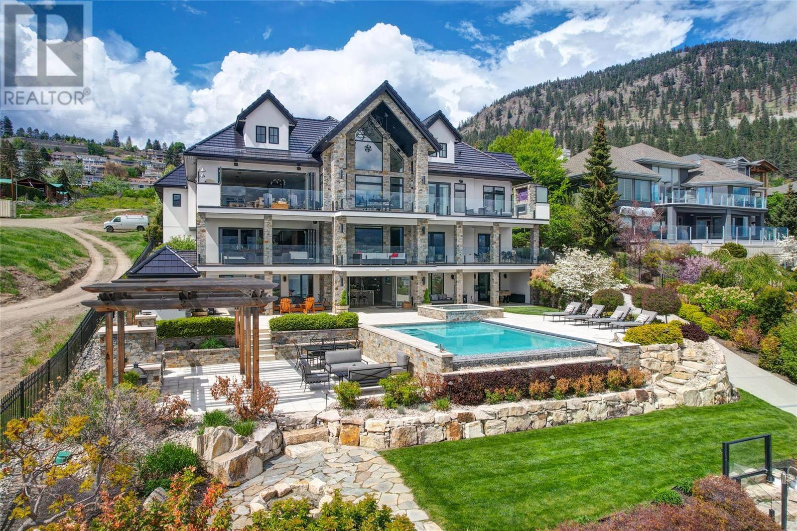 5261 Buchanan Road, Peachland, BC, V0H 1X1