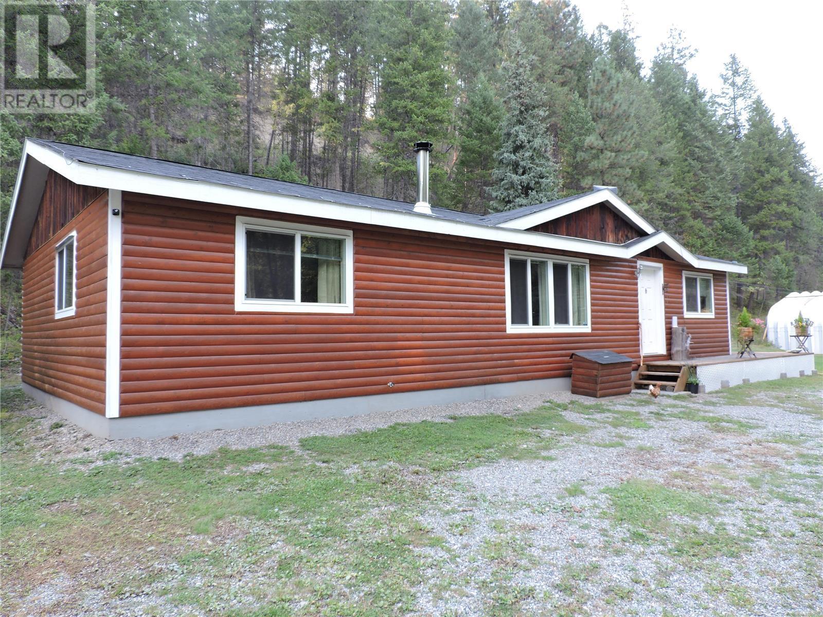 6045 Christian Valley Road, Westbridge, BC, V0H 2B0