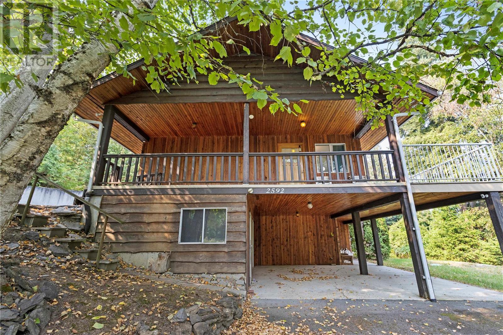 2592 Bay Crescent, Blind Bay, BC, V0E 1H1