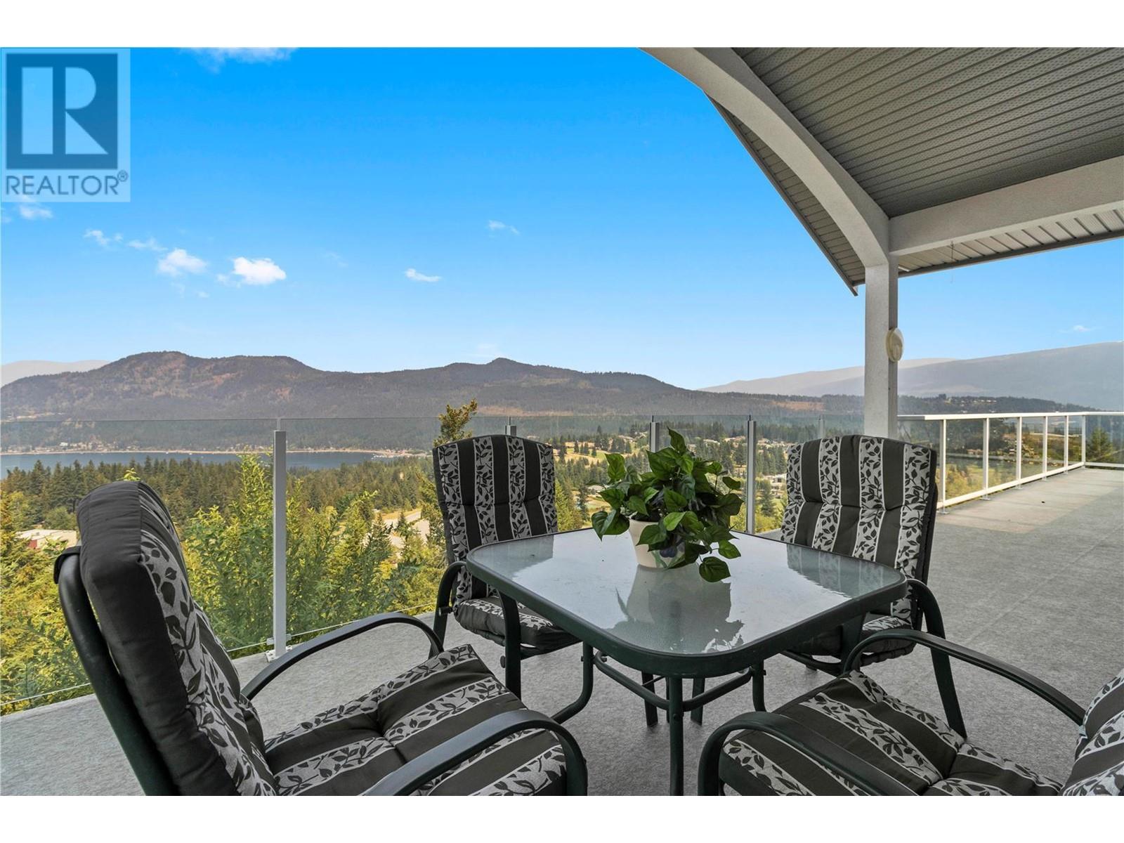 2608 Highlands Drive, Blind Bay, BC, V0E 1H2