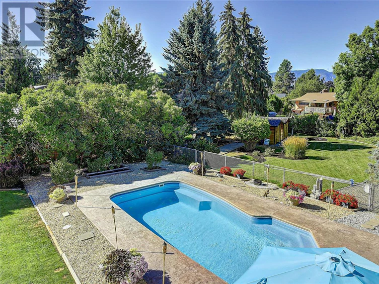 790 Torrs Court, Kelowna, BC, V1W 1B5