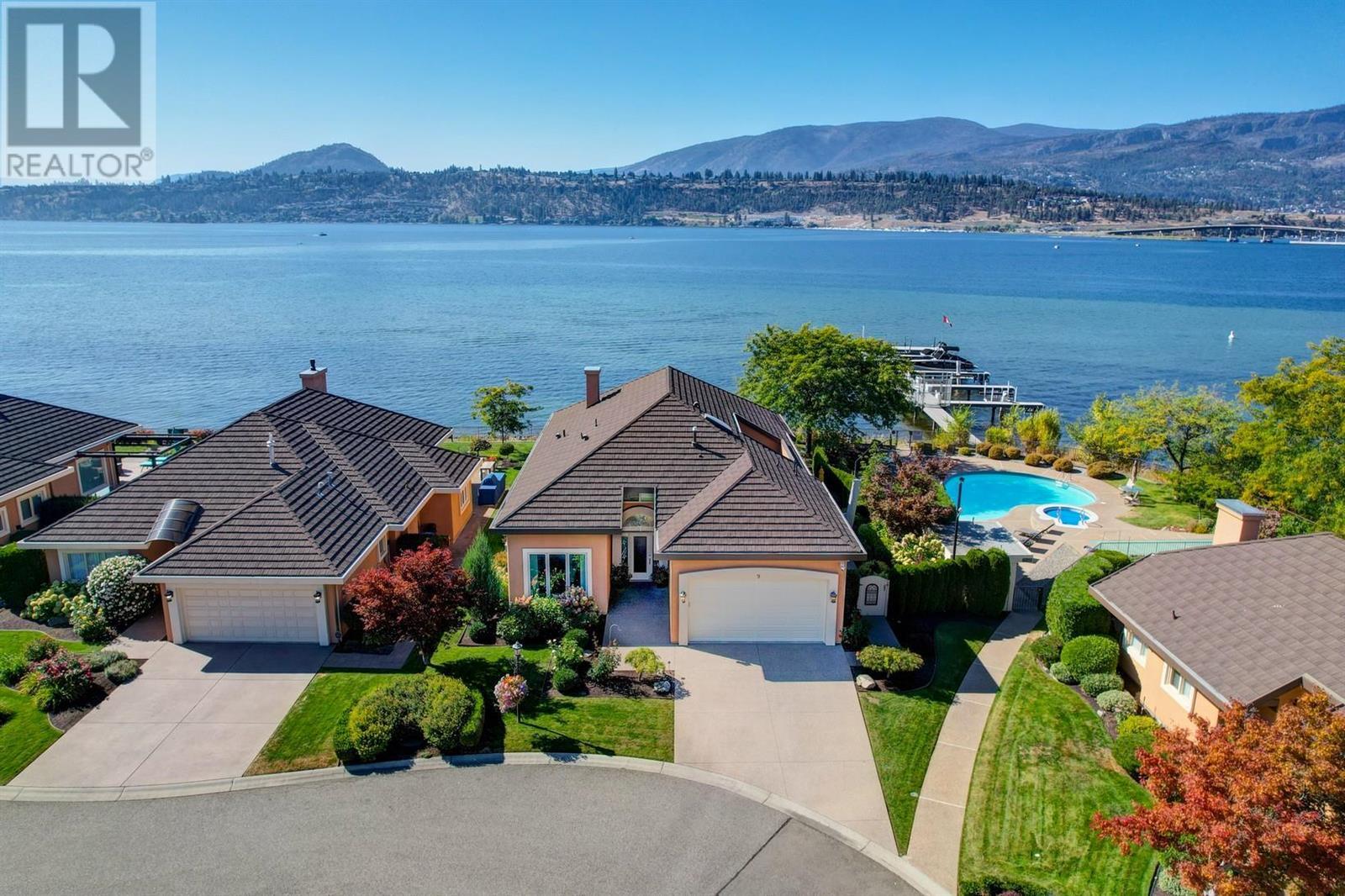 9-2368 Abbott Street, Kelowna, BC, V1Y 1V9