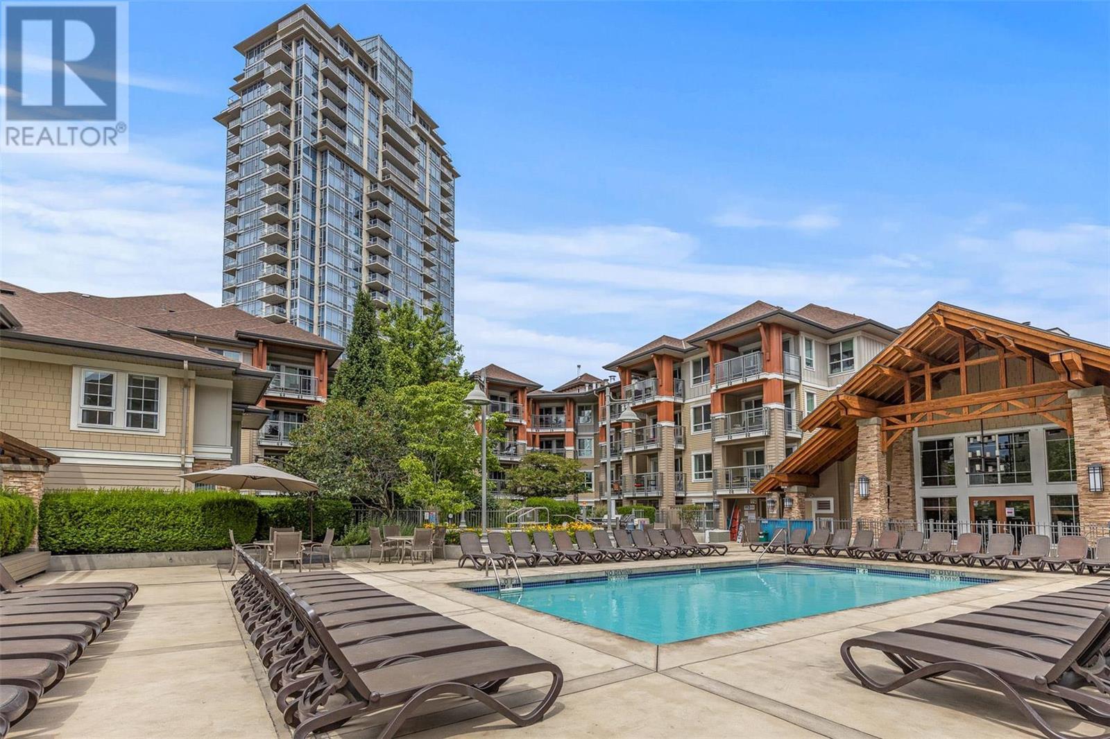 214-1093 Sunset Drive, Kelowna, BC, V1Y 9Z4