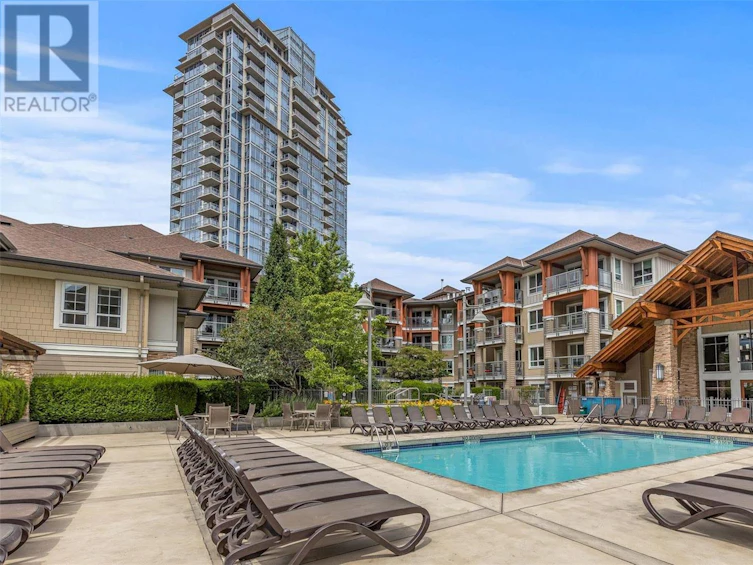 214-1093 Sunset Drive, Kelowna, BC, V1Y 9Z4