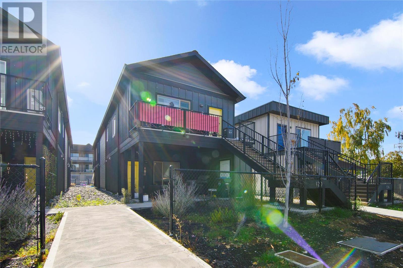 120 Calgary Avenue, Penticton, BC, V2A 2T7