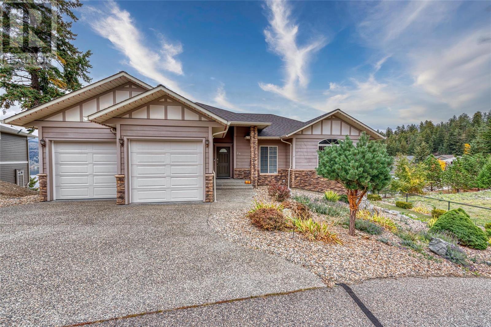 26-40 Kestrel Place, Vernon, BC, V1H 1S6
