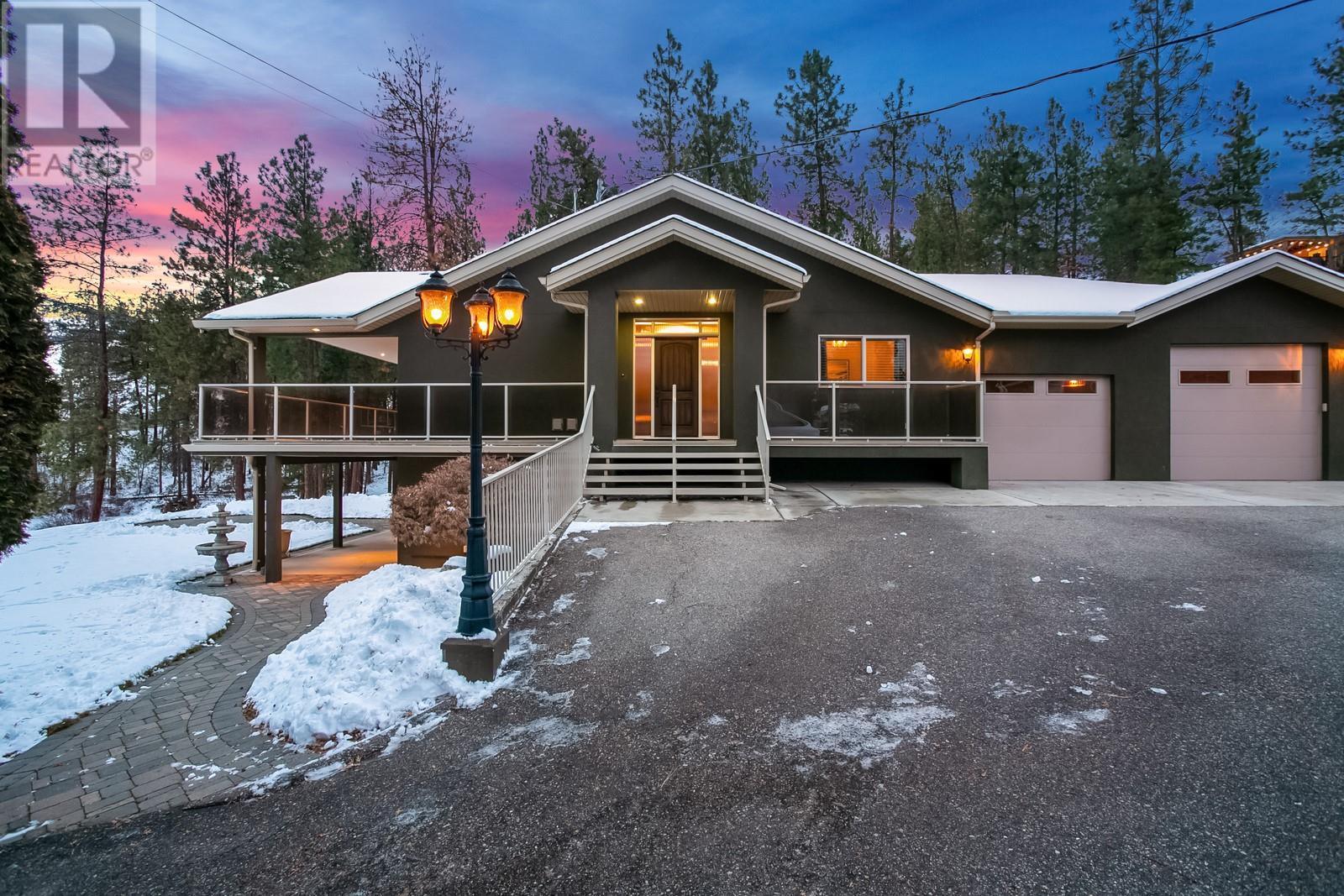 2311 Westlake Road, West Kelowna, BC, V1Z 2L5
