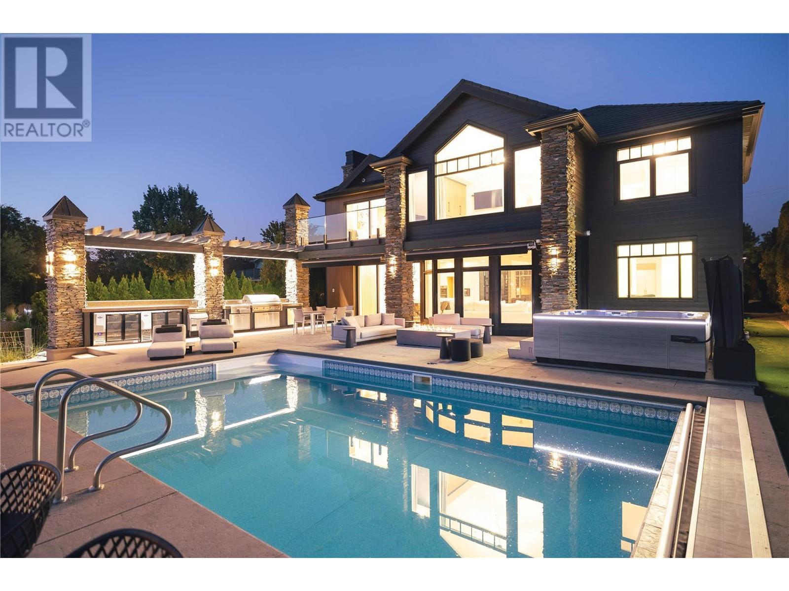 3602 Lakeshore Road, Kelowna, BC, V1W 3L5 - 5