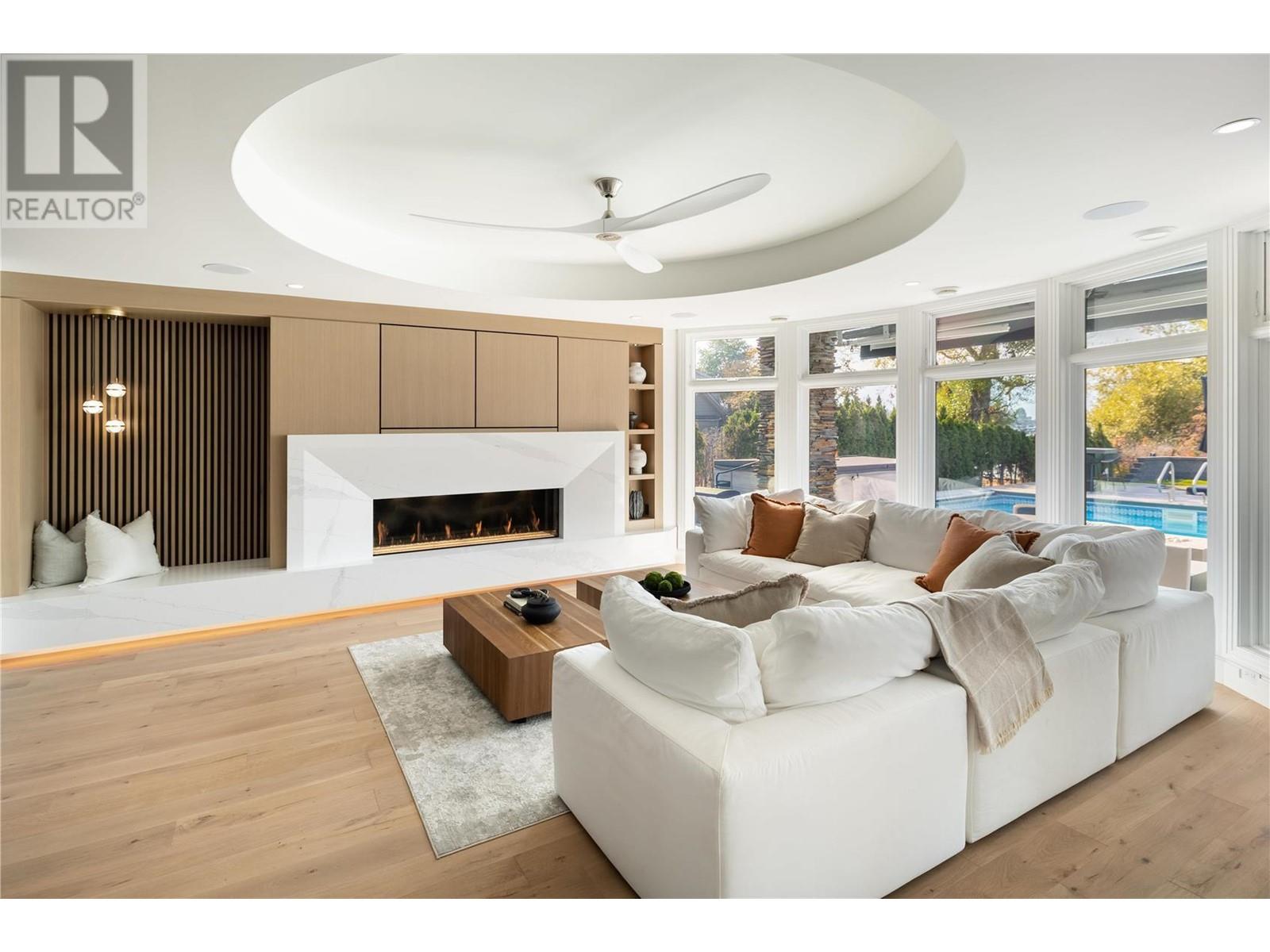 3602 Lakeshore Road, Kelowna, BC, V1W 3L5 - 10