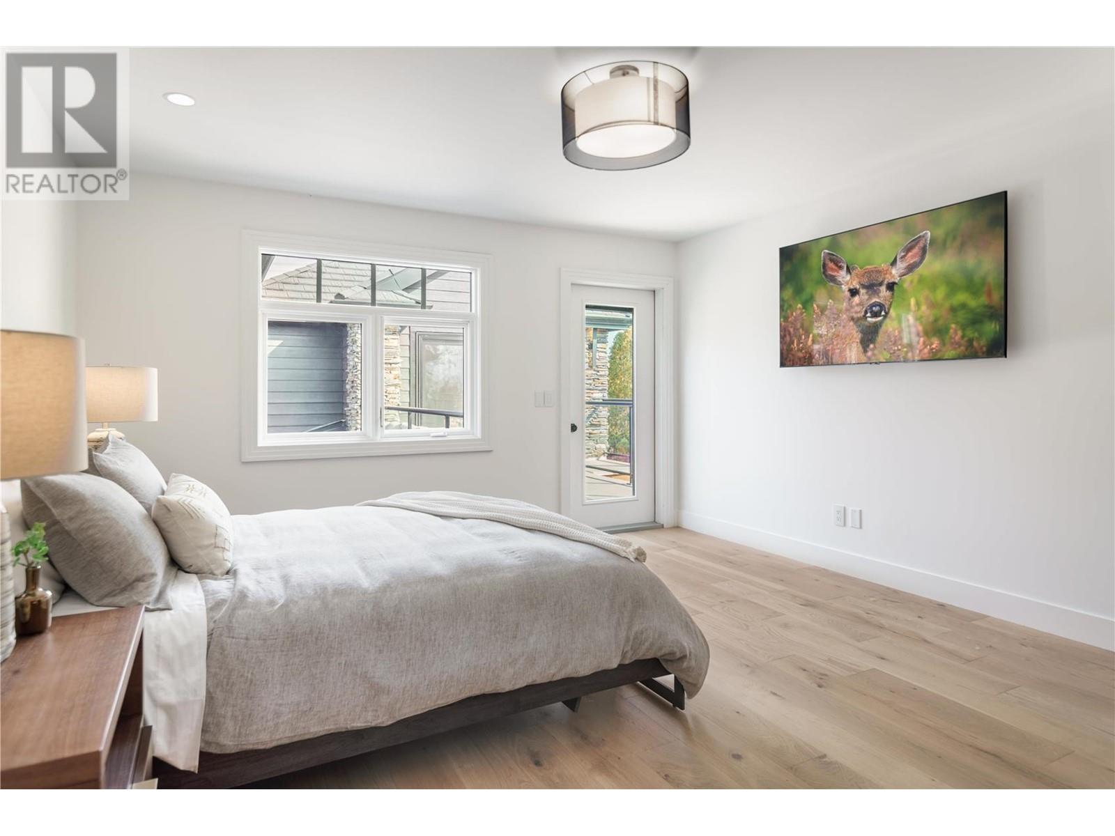 3602 Lakeshore Road, Kelowna, BC, V1W 3L5 - 37