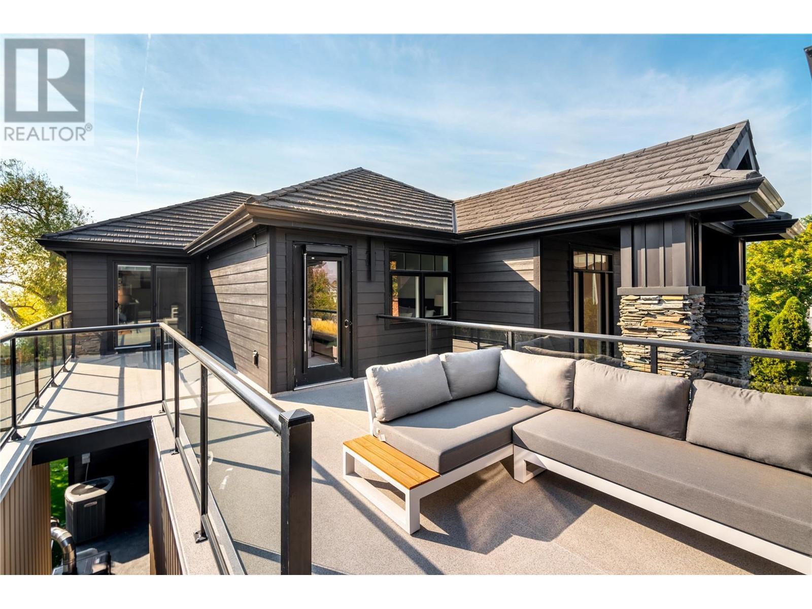 3602 Lakeshore Road, Kelowna, BC, V1W 3L5 - 43