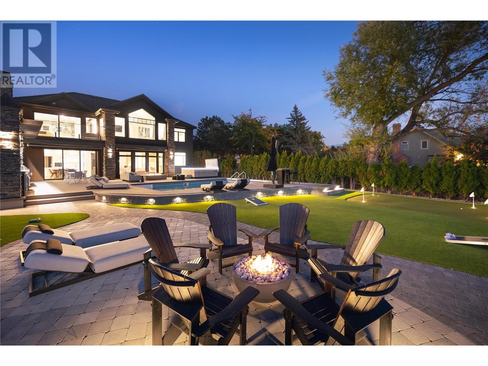 3602 Lakeshore Road, Kelowna, BC, V1W 3L5 - 45