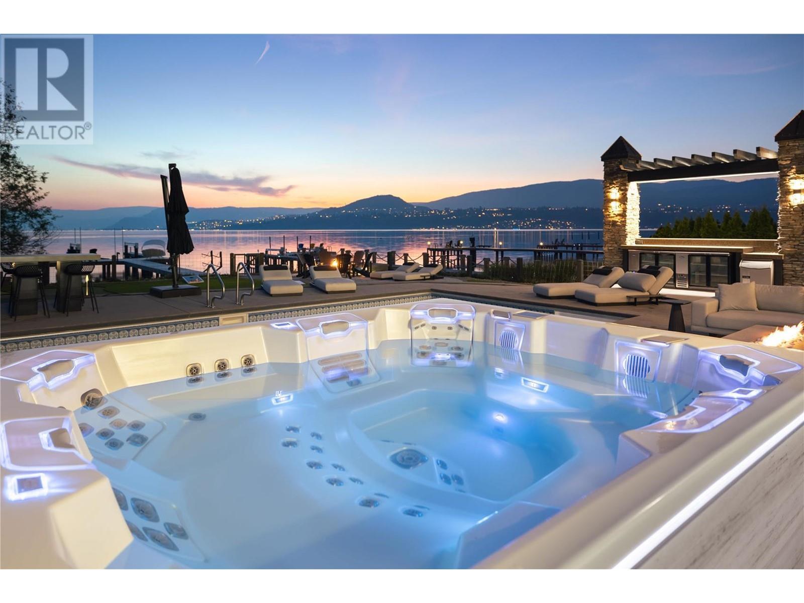 3602 Lakeshore Road, Kelowna, BC, V1W 3L5 - 47