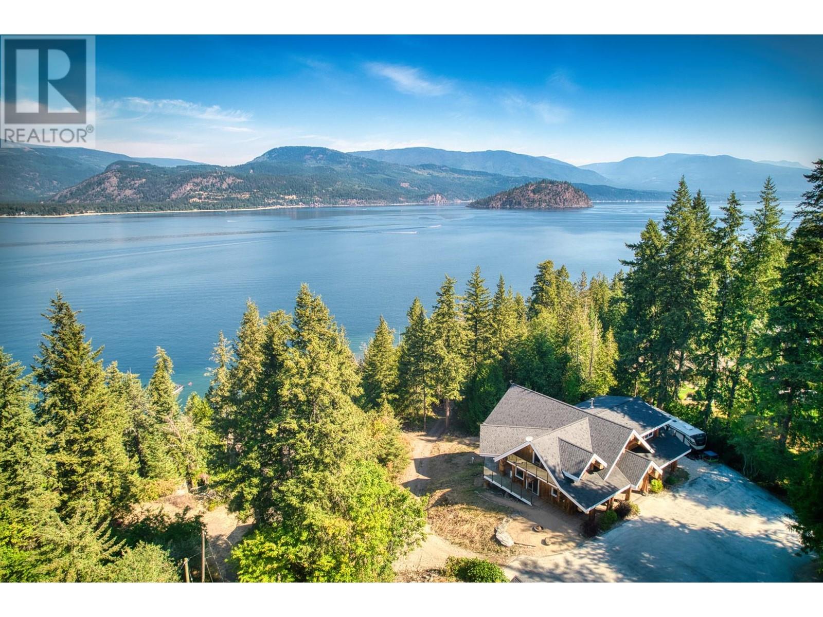 1897 Blind Bay Road, Blind Bay, BC, V0E 2W1 - 4