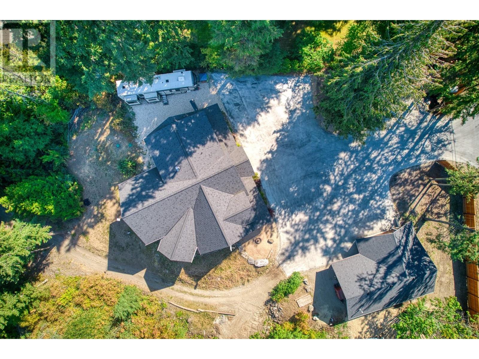 1897 Blind Bay Road, Blind Bay, BC, V0E 2W1 - 6