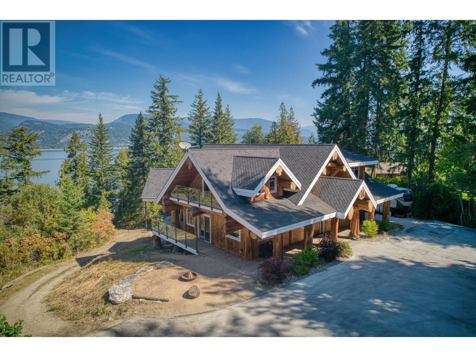 1897 Blind Bay Road, Blind Bay, BC, V0E 2W1 - 10