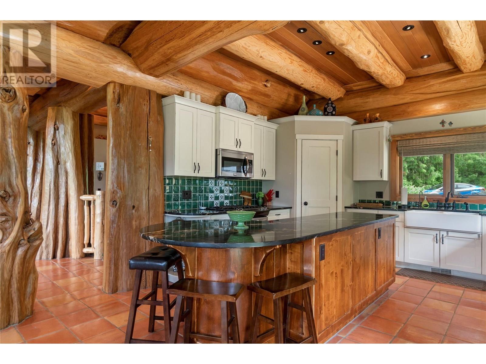 1897 Blind Bay Road, Blind Bay, BC, V0E 2W1 - 22