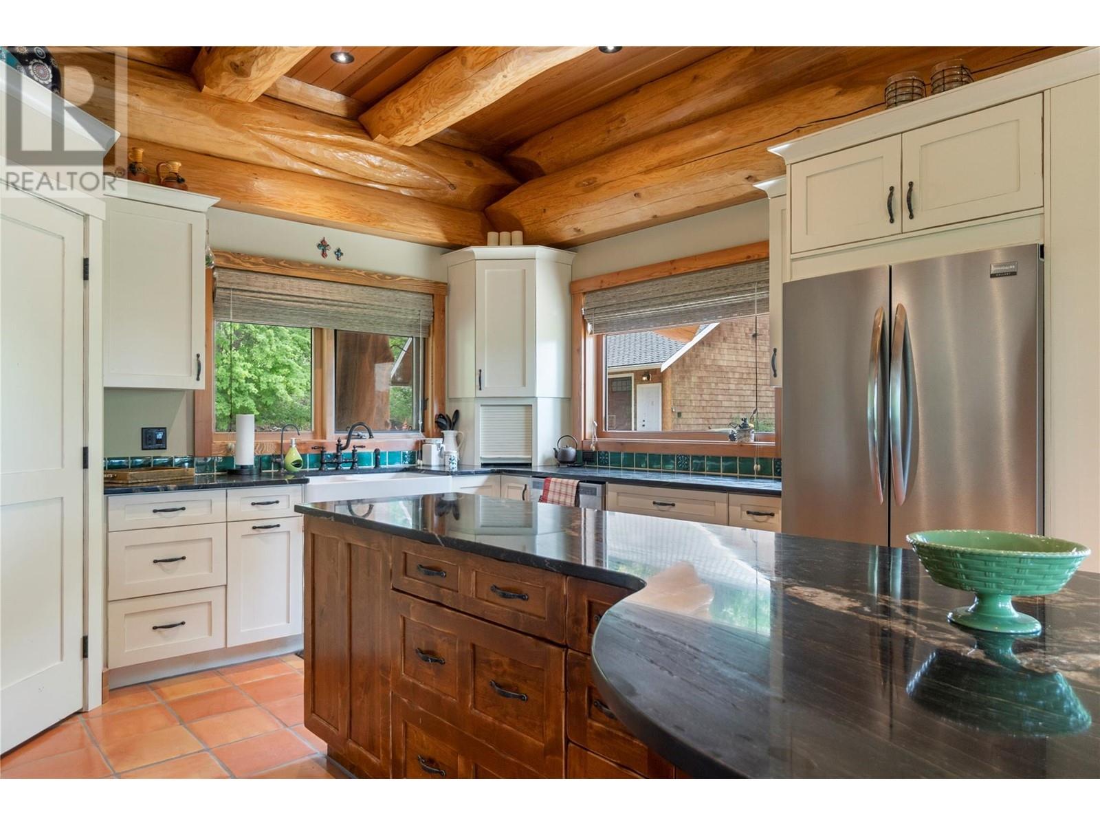 1897 Blind Bay Road, Blind Bay, BC, V0E 2W1 - 24