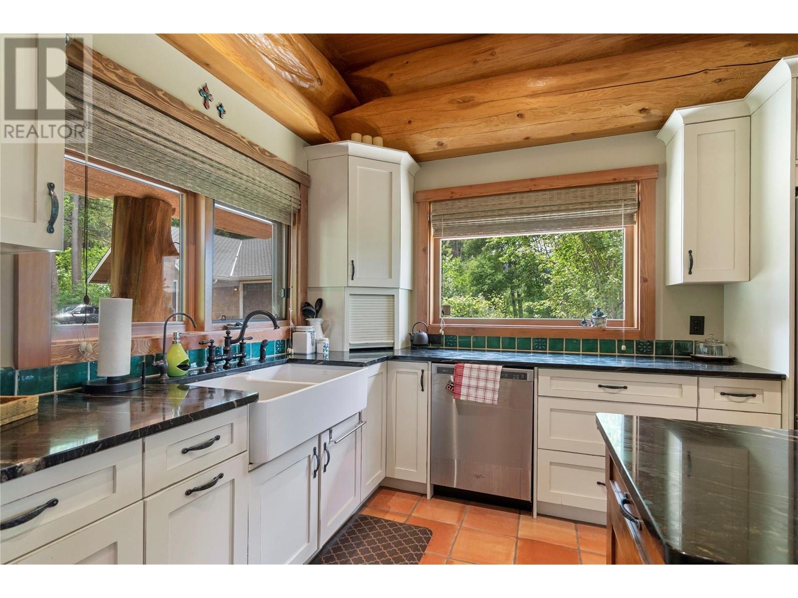 1897 Blind Bay Road, Blind Bay, BC, V0E 2W1 - 26